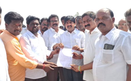 గురుకుల పాఠశాలను అయిజలోనే కొనసాగించాలని