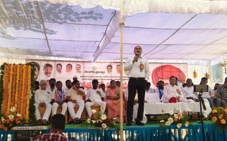 సామాజిక రుగ్మతలపై అలుపెరగని పోరాటం చేసిన గొప్ప మానవతావాది జ్యోతిరావు ఫూలె