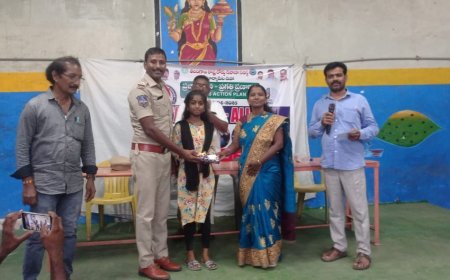 సూర్యాపేట ఆర్టీసీ డిపో ఆధ్వర్యంలో రోడ్డు భద్రతపై అవగాహన సదస్సు..