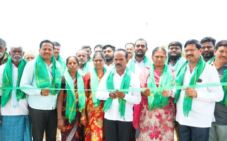 గుండెపూరిలో ఐకెపి  కేంద్రం ప్రారంభం