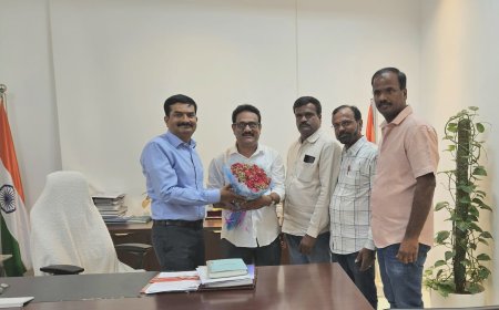 నూతన కమిషనర్ ను కలిసిన   టీయుడబ్ల్యూజే నేతలు 