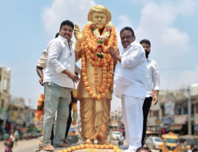 అణగారిన వర్గాల ఆశాజ్యోతి మహాత్మ జ్యోతిరావు పూలే ఎమ్మెల్యే