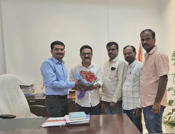 నూతన కమిషనర్ ను కలిసిన   టీయుడబ్ల్యూజే నేతలు 