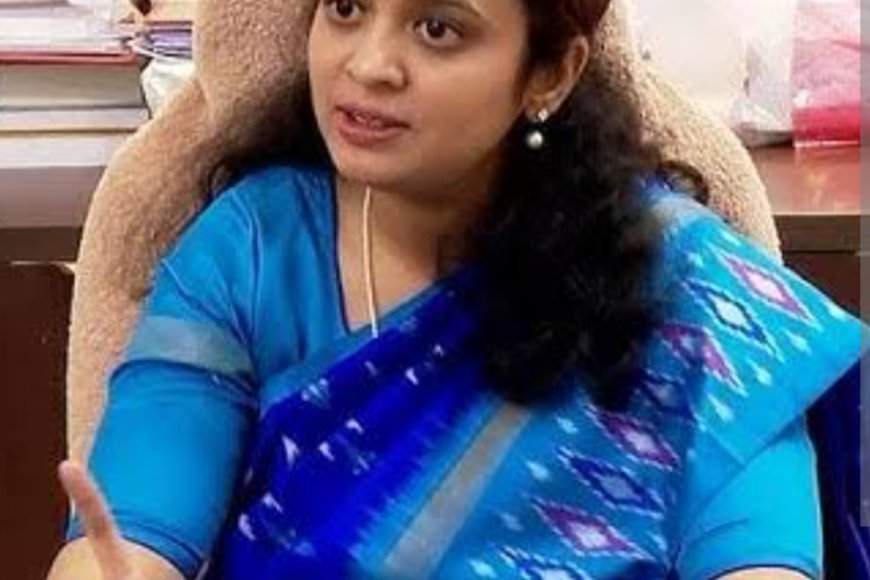 అర్హులైన జర్నలిస్టులకు అక్రెడిటేషన్ జారీ.