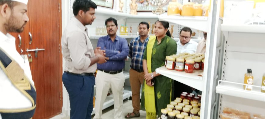 నిత్యావసర సరుకులు భద్రగిరి మార్ట్ ద్వారా ఉత్పత్తిదారుల జీవనోపాధి కి చేయూత.