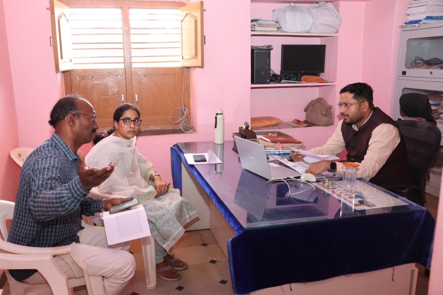 రెవెన్యూ సేవలను పారదర్శకంగా అందజేయాలి 