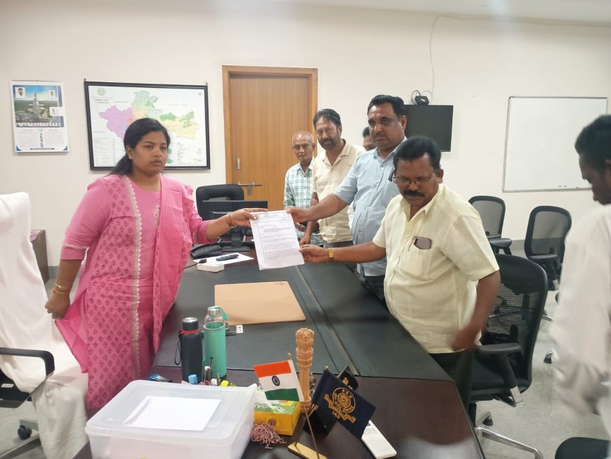 ఖమ్మం జిల్లా అడిషనల్ కలెక్టర్ శ్రీజ మేడం నీ కలిసిన""తెలంగాణ జర్నలిస్టు మీడియా యూనియన్ రాష్ట్ర కమిటీ జిల్లా కమిటీ సభ్యులు