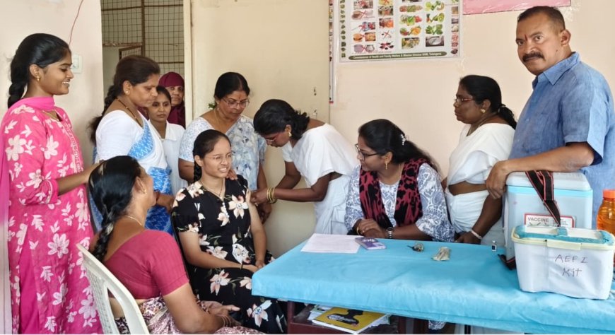 MCH సెంటర్ నందు కొనసాగుతున్న HPV వ్యాక్సిన్