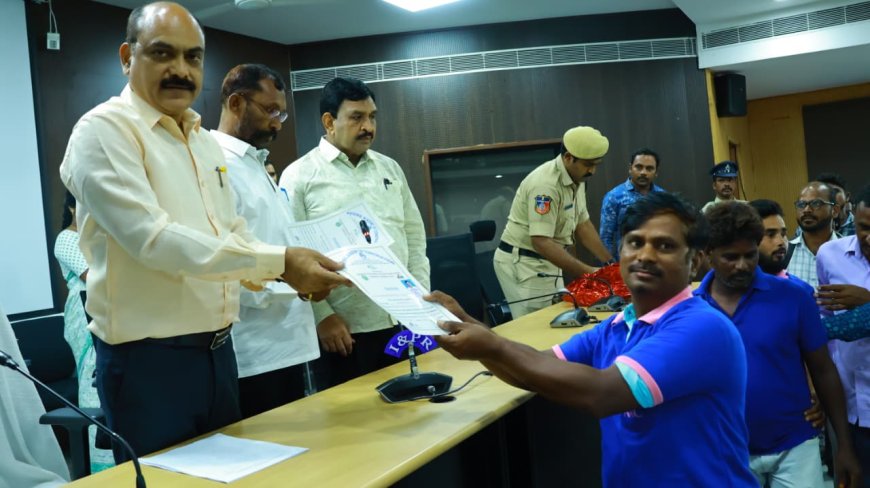 ఇందిరా మహిళా శక్తి పధకాలను సద్వినియోగం చేసుకోవాలి 