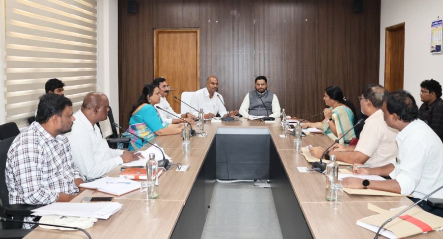 ప్రభుత్వ ఆసుపత్రిలో మెరుగైన వైద్య సేవలు అందించాలి