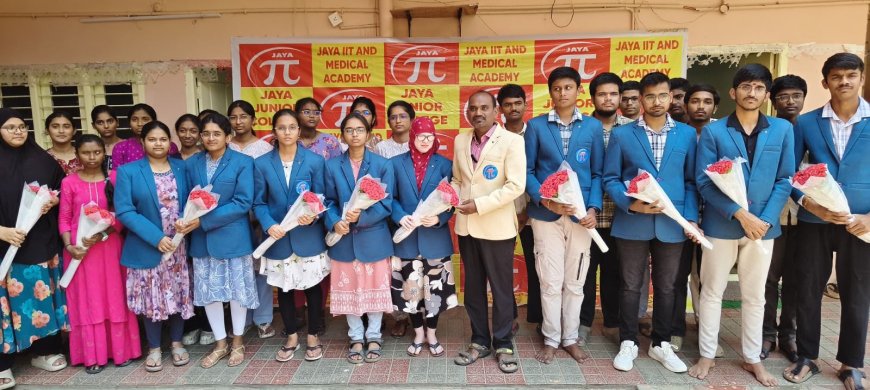 జేఈఈ మెయిన్స్ లో జయ జూనియర్ కళాశాల విద్యార్థుల ప్రభంజనం