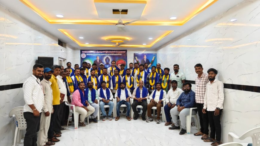 తెలంగాణ ఎస్సీ అండ్ ఎస్టీ జిల్లా అధ్యక్షులుగా ఏంఆర్ రవిందర్ సెక్రటరీ బోట్ల రాజేశ్వర్ 