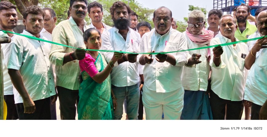 బిఆర్ఎస్ ఆధ్వర్యంలో చలివేంద్రాన్ని ప్రారంభించిన మండల అధ్యక్షుడు కొమ్మిడి ప్రభాకర్ రెడ్డి  