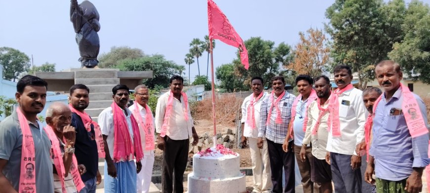 బిఆర్ఎస్ పార్టీ ఆవిర్భావ దినోత్సవ వేడుకలు
