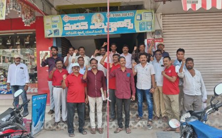 పోరాటాలతోనే కార్మికుల హక్కులకు రక్షణ