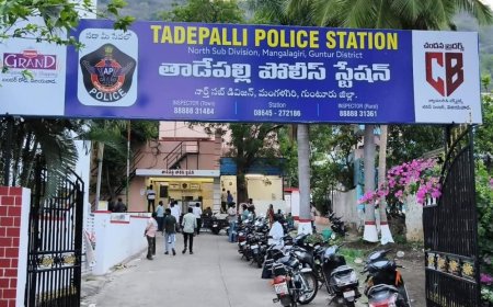గుంటూరులో మూడు వికెట్లు
