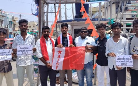 నీట్-2026 పేపర్ లీకేజీ విద్యార్థుల భవిష్యత్తుపై దాడి