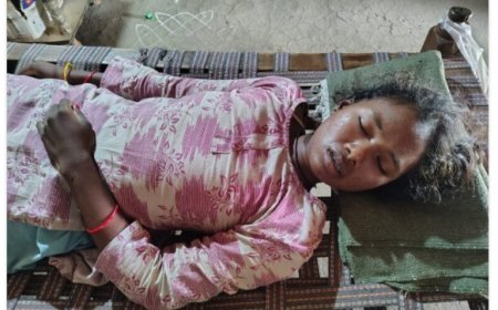 ఉరివేసుకొని యువతి ఆత్మహత్య*