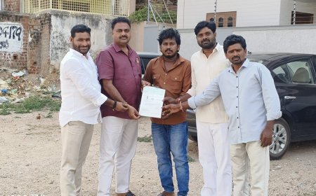 సీఎం రిలీఫ్ ఫండ్ అందజేత