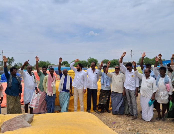 రైతుల ప్రాణాలతో చెలగాటమాడుతున్న రేవంత్ రెడ్డి సర్కార్