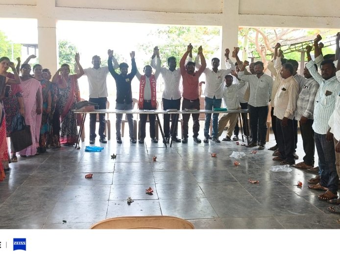 కాంగ్రెస్ పార్టీ VOA లకు ఇచ్చిన హామీలు అమలు చేయాలి. CITU డిమాండ్ 