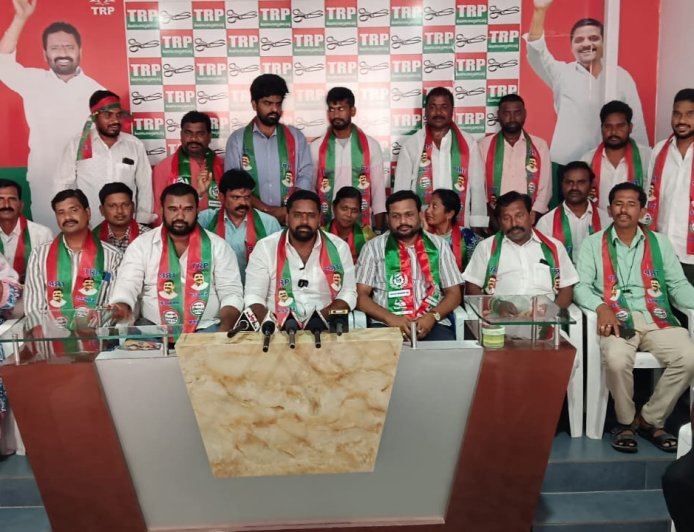 అండర్ డ్రైనేజీ మరమ్మతులను వెంటనే పూర్తి చేయాలి