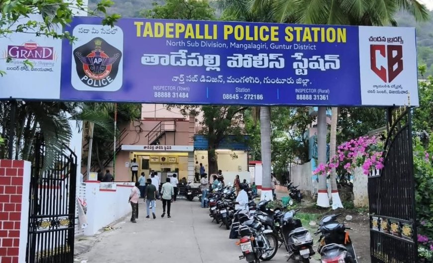 గుంటూరులో మూడు వికెట్లు
