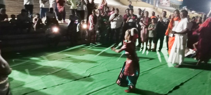అంగరంగ వైభవంగా నిర్వహించిన గోదావరి హారతి.