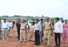 ముఖ్యమంత్రి పర్యటనకు బందోబస్తూ ఏర్పాట్లను పరిశీలించి అధికారులకు, సిబ్బందికి పలు సూచనలు చేసిన జిల్లా ఎస్పీ శ్రీ టి. శ్రీనివాస రావు, IPS