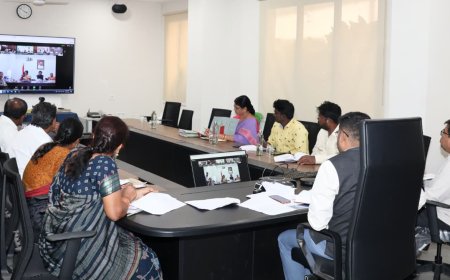ప్రభుత్వ విద్యాసంస్థల్లో ప్రవేశాలు పెరగాలి