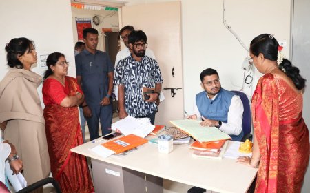 సఖి కేంద్రంను ఆకస్మికంగా తనిఖీ చేసిన కలెక్టర్