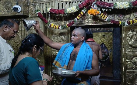 శ్రీ తిమ్మప్ప స్వామి దేవాలయం దర్శించుకున్న ఎమ్మెల్యే సోదరి