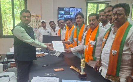 అనంతపురం గుట్టలు వద్దు.. పట్టణంలోనే కోర్టు కావాలి.
