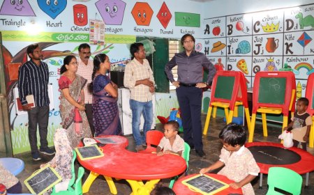 పాఠశాలలు, అంగన్‌వాడీ కేంద్రాల్లో హాజరు శాతం పెంచాలి