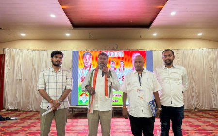 ప్రజాస్వామ్య పరిరక్షణకు కాంగ్రెస్ కార్యకర్తలు పోరాడాలి: అలంపూర్ మాజీ ఎమ్మెల్యే సంపత్ కుమార్ పిలుపు