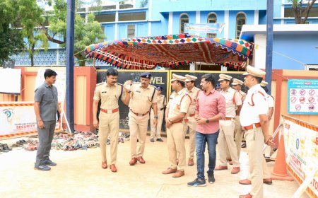 కట్టుదిట్టమైన భద్రత ఏర్పాట్ల మధ్య నీట్ యూజీ 2026 పరీక్షలు