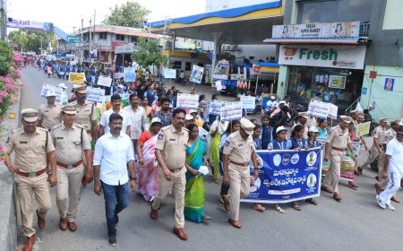 జన సంద్రంలా సాగిన మాదకద్రవ్యాల నిర్మూలన ర్యాలీ
