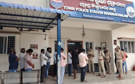 పద్ధతి మార్చుకోండి  లేదంటే చట్టపరంగా కఠిన చర్యలు తప్పవు రౌడీషీటర్లకు డీఎస్పీ అరుణ్ కుమార్ కౌన్సిలింగ్