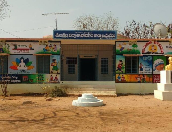 గ్రామాలలో కనిపించింది బడిబాట