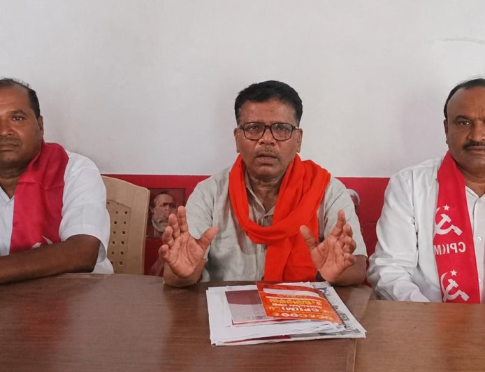 వి బి జి రామ్ జి బిల్లును రద్దు చేయాలి. ఉపాధి హామీ చట్టాన్ని యథావిధిగా కొనసాగించాలని 