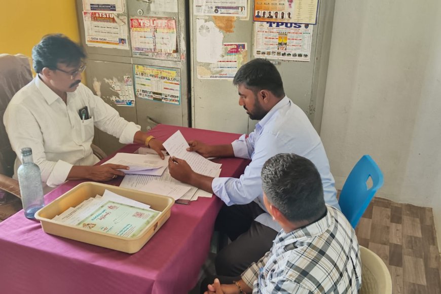అయిజలో నిబంధనలు ఉల్లంఘించిన ప్రైవేట్ పాఠశాలల బస్సులు సీజ్