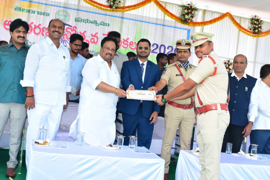 జిల్లా ఎస్పీ కార్యాలయంలో ఘనంగా తెలంగాణ ఆవిర్భావ దినోత్సవ వేడుకలు