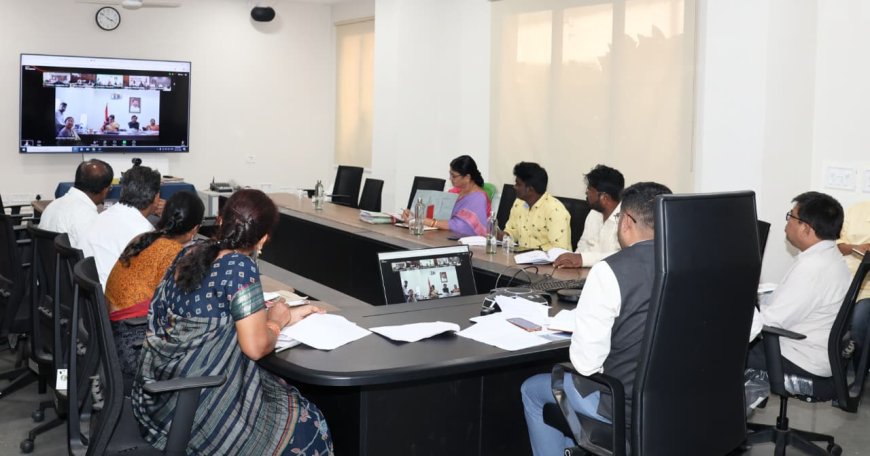 ప్రభుత్వ విద్యాసంస్థల్లో ప్రవేశాలు పెరగాలి