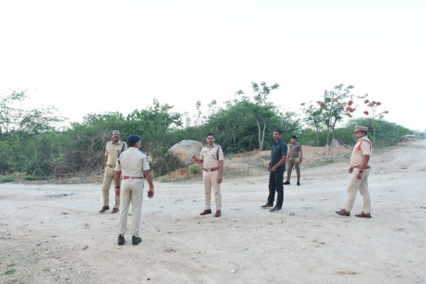 ముఖ్యమంత్రి పర్యటనకు బందోబస్తూ ఏర్పాట్లను పరిశీలించి అధికారులకు, సిబ్బందికి పలు సూచనలు చేసిన జిల్లా ఎస్పీ శ్రీ టి. శ్రీనివాస రావు, IPS