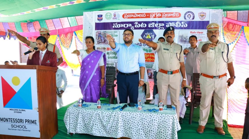 మాస్ క్లాస్ కలగలిపి  డోస్ పెంచిన జిల్లా బాస్