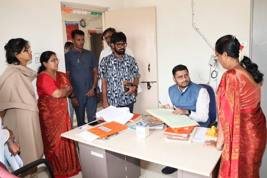 సఖి కేంద్రంను ఆకస్మికంగా తనిఖీ చేసిన కలెక్టర్