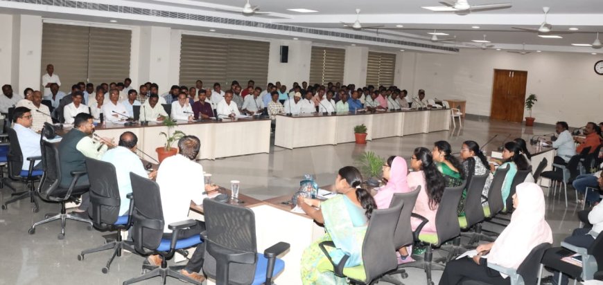 గ్రామాల అభివృద్ధికి సమగ్ర ప్రణాళిక రూపొందించారు.