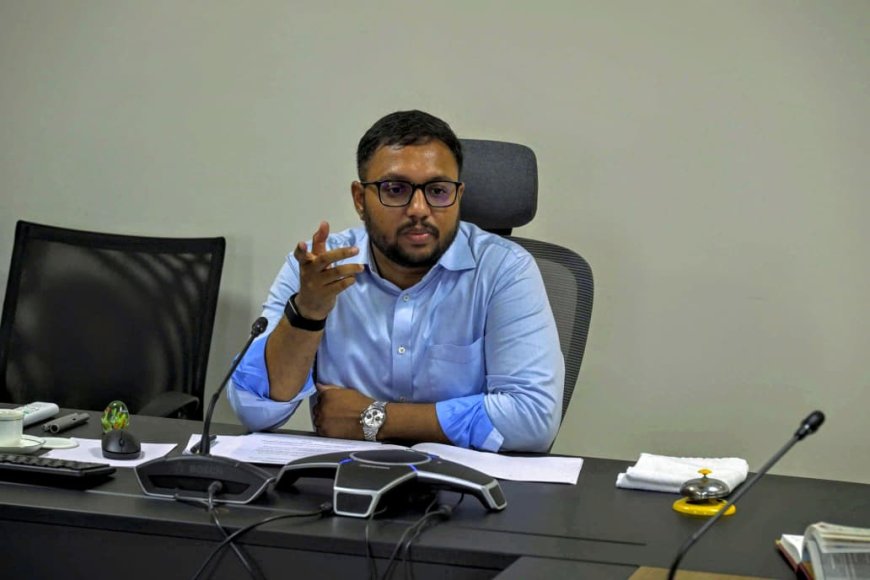 అవినీతి పాల్పడ్డ జెడ్పీ సీనియర్ అసిస్టెంట్ సస్పెన్షన్!