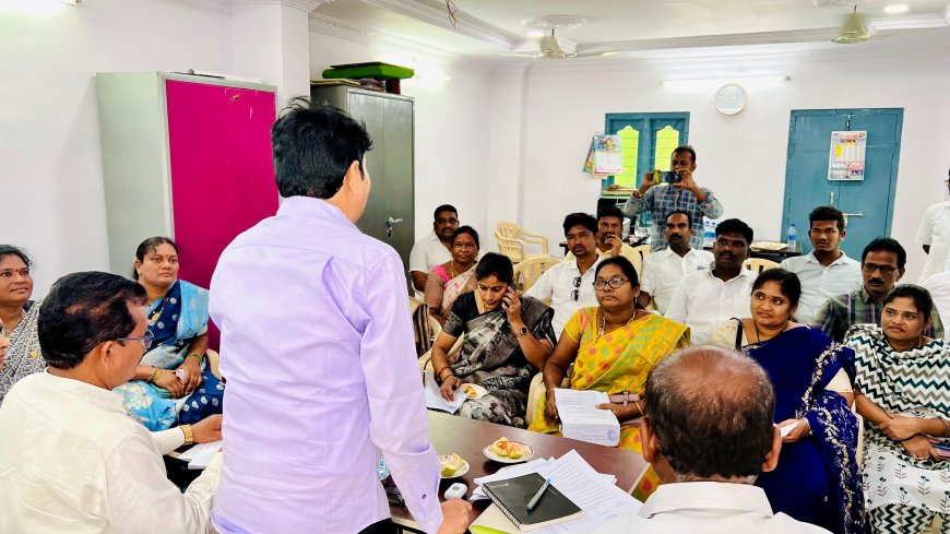 భద్రాచలం పాలకవర్గం సమావేశంలో పాల్గొన్న స్థానిక ఎమ్మెల్యే డాక్టర్ తెల్లం వెంకట్రావు.