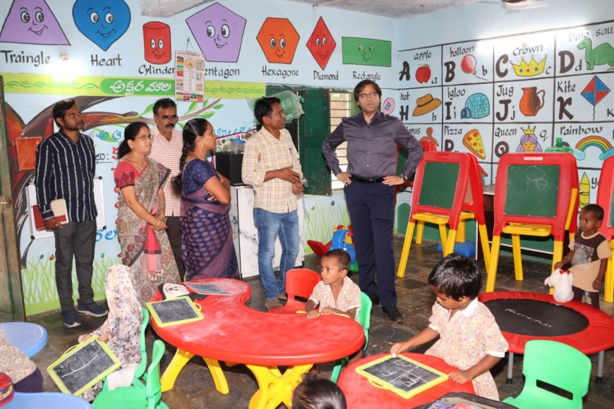 పాఠశాలలు, అంగన్‌వాడీ కేంద్రాల్లో హాజరు శాతం పెంచాలి